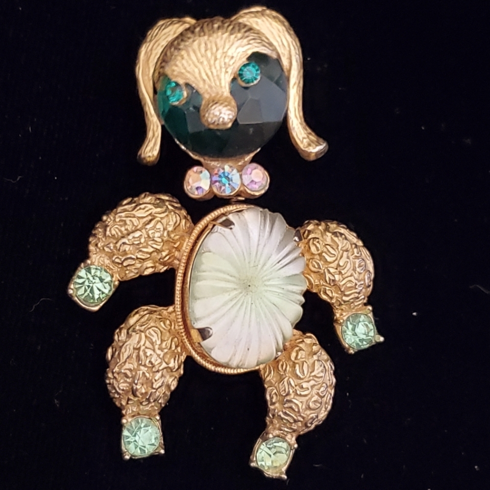 Vintage Dog Poodle Tremblant Gold Broach w/Stones